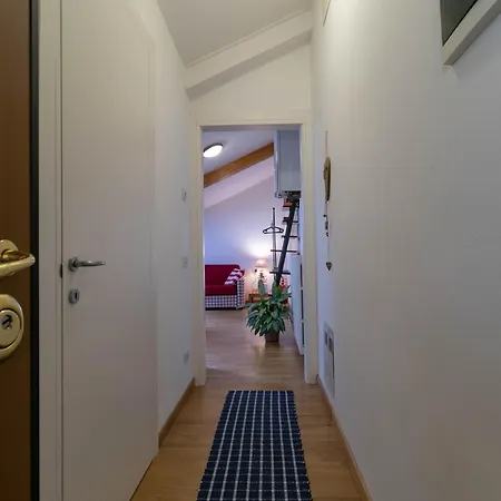 Mansarda Dei Cuori A Apartament *