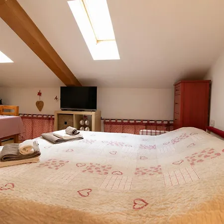 Mansarda Dei Cuori A * Lecco