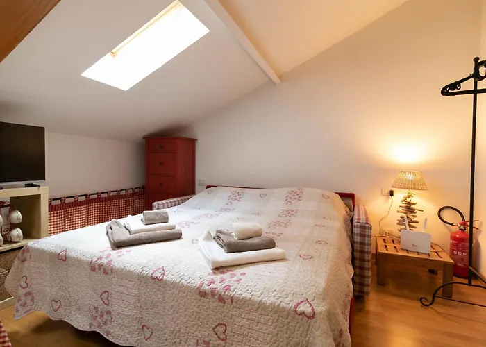 Mansarda Dei Cuori A Apartament Lecco